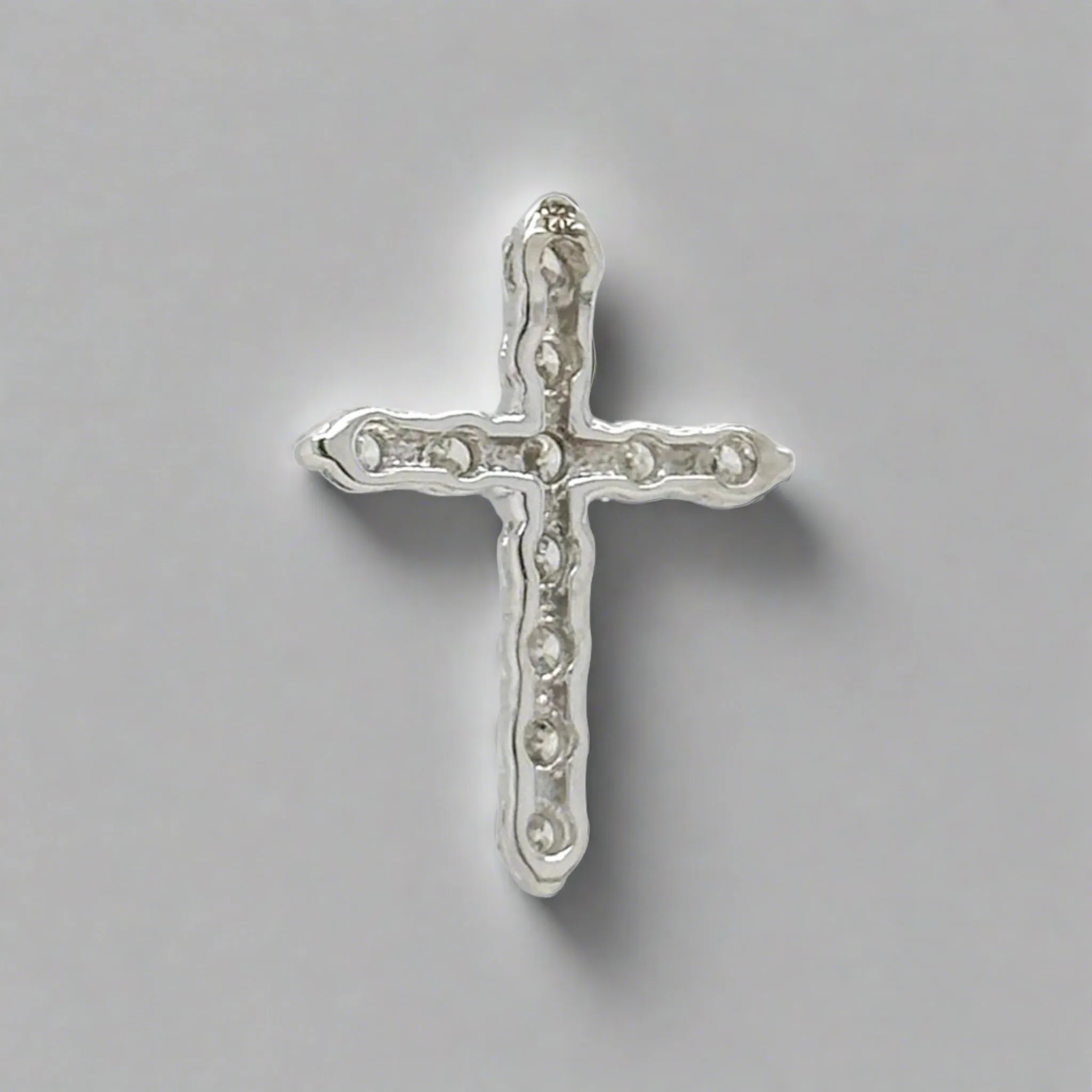 14K W Gold G/I1-2 0.50cttw Diamond Cross