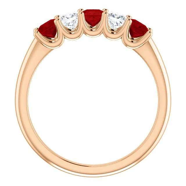 14KT GOLD 0.60 CTW RUBY & 0.33 CTW DIAMOND SQUARE 5 STONE BAND