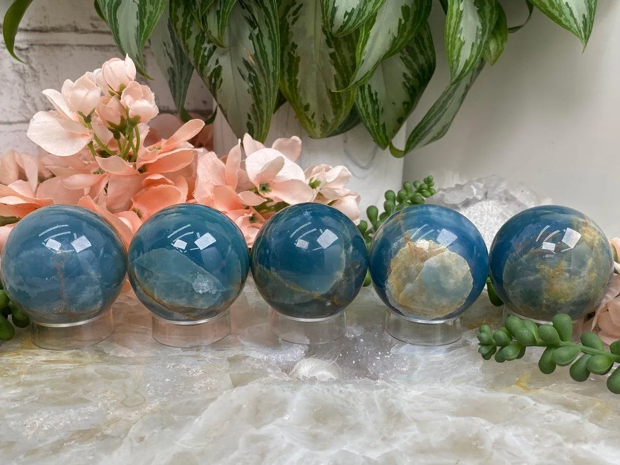 Blue Onyx Spheres & Point