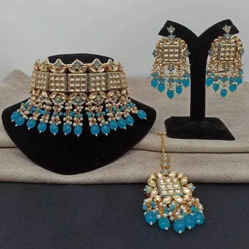 Bridal Square Kundan Choker Earring And Teeka Set