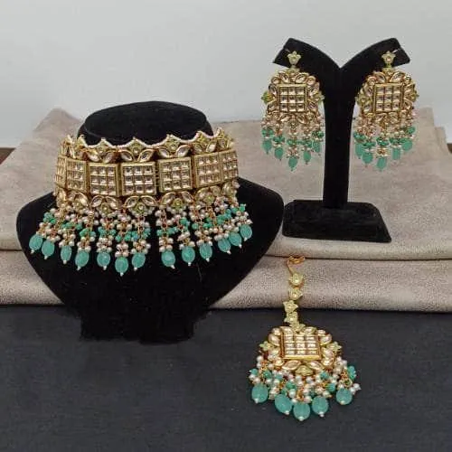 Bridal Square Kundan Choker Earring And Teeka Set