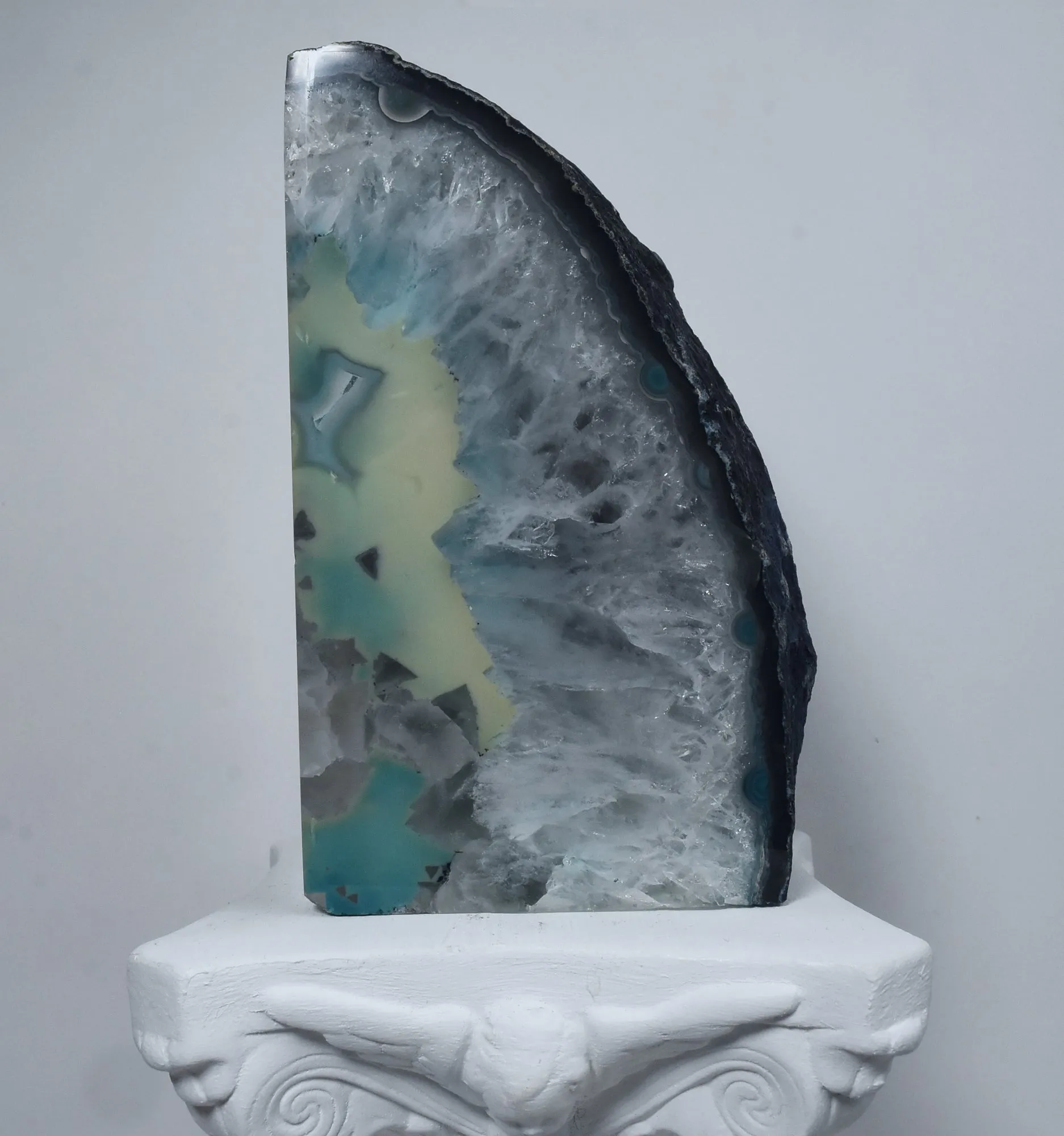 Dyed Onyx Stone Bookend