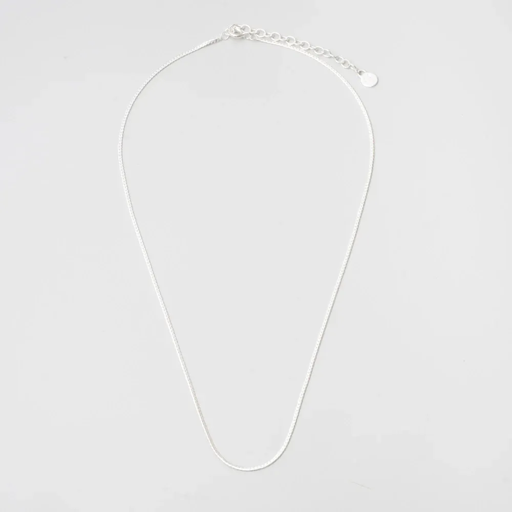 Fejn Small Flat Choker Necklace