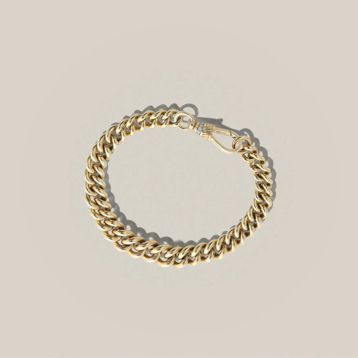 Graduated Curb Link Bracelet