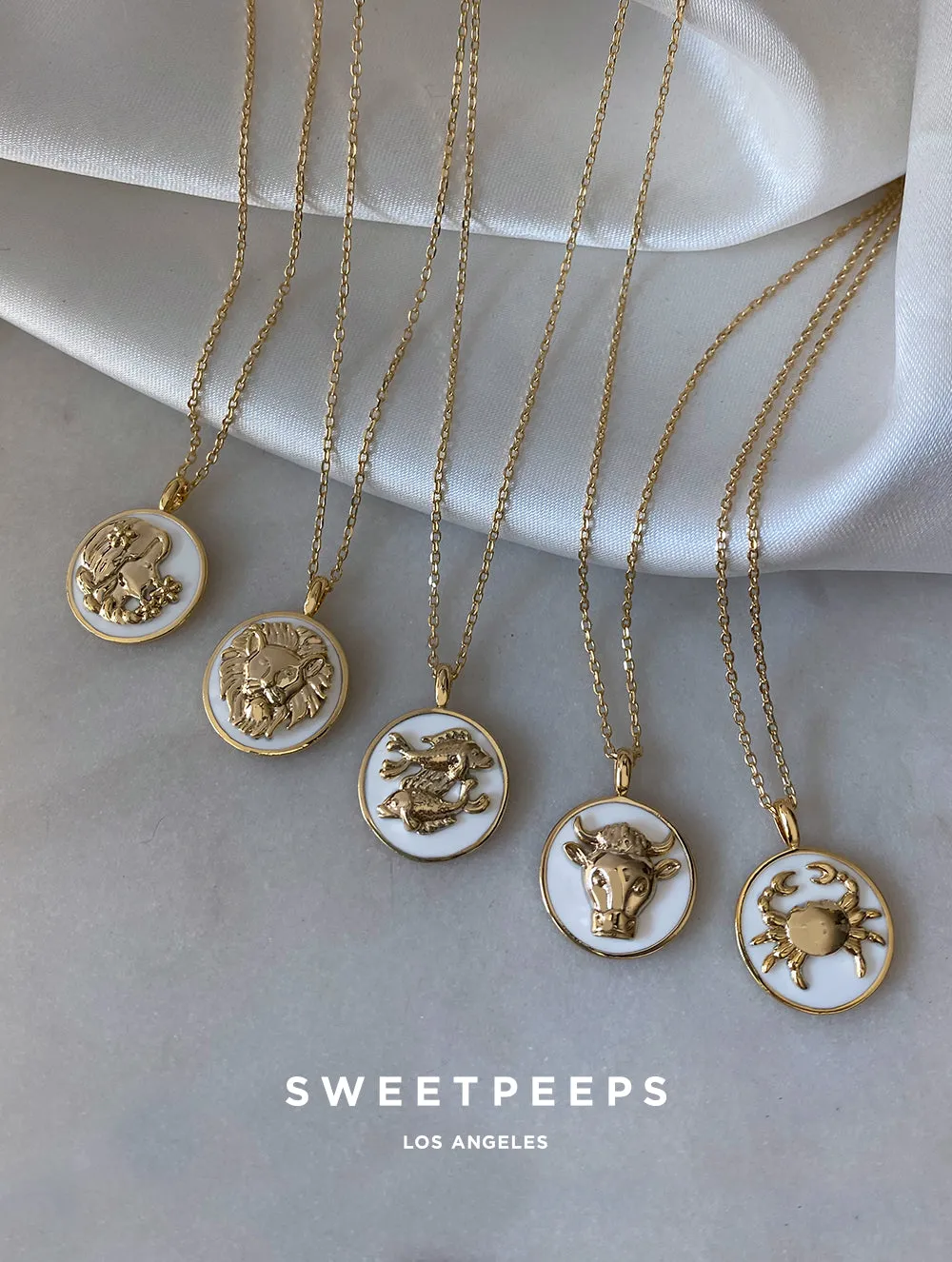 It Girl Horoscope Necklace