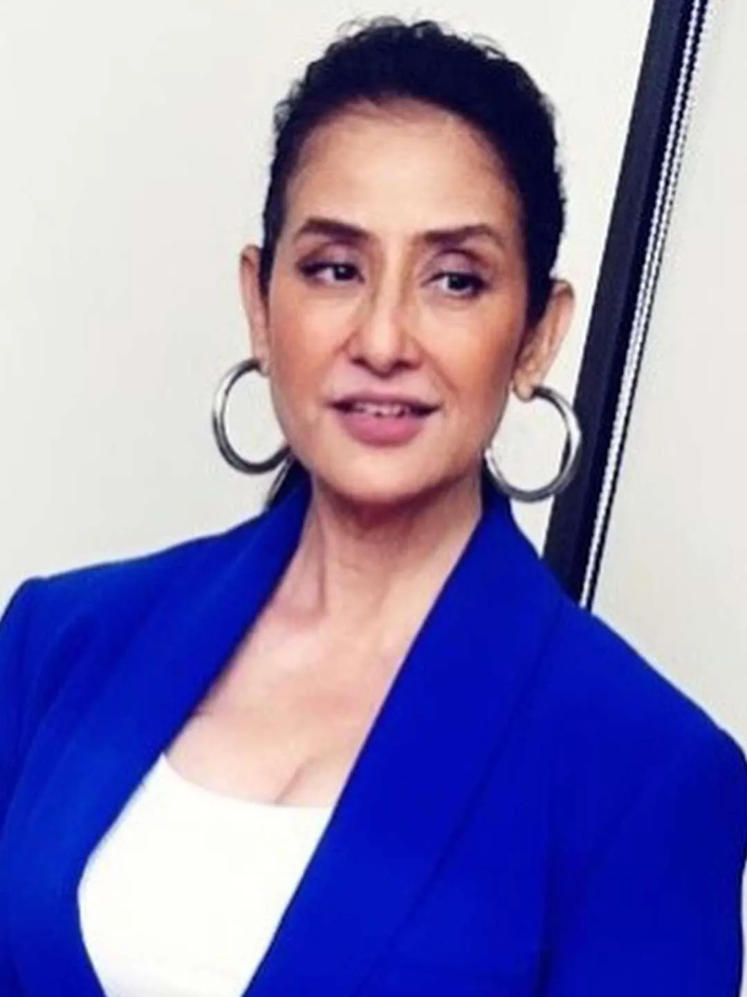 Manisha Koirala In Wide Chunky Big Hoops