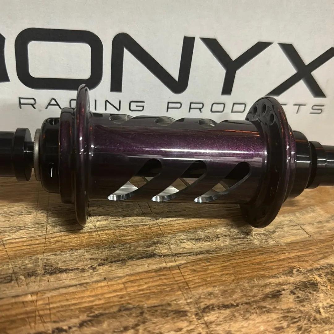 Onyx Hubs Cotm Kranberry krackler