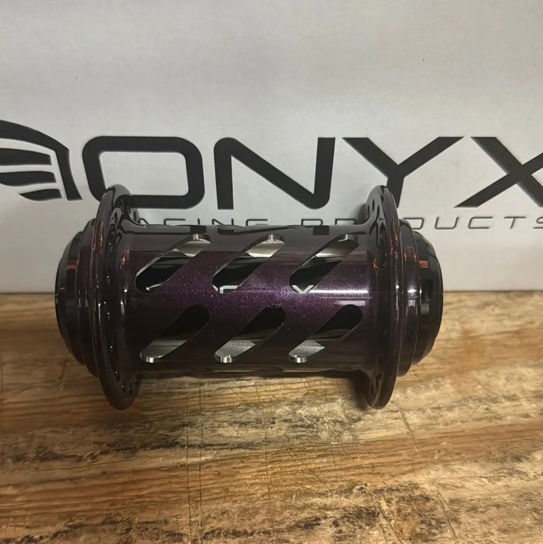 Onyx Hubs Cotm Kranberry krackler