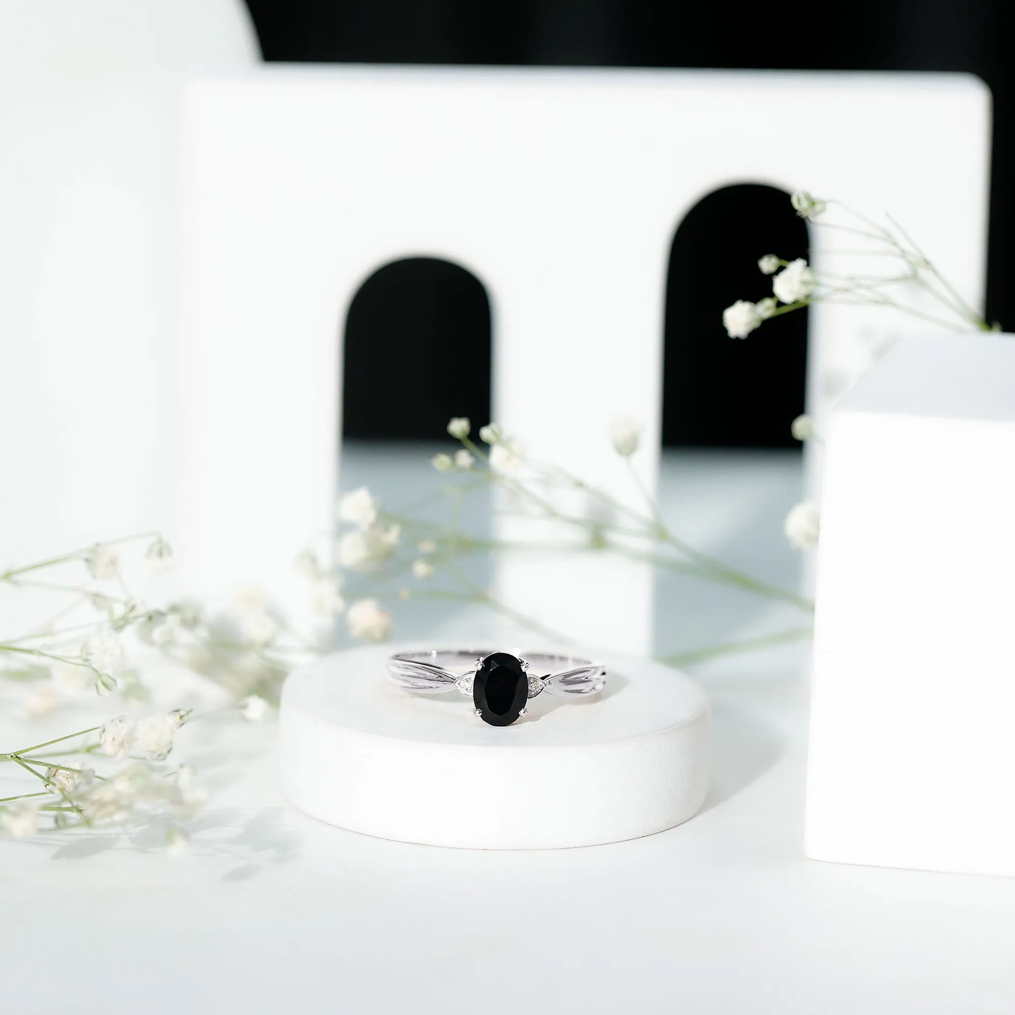 Oval Shape Black Onyx Solitaire Ring with Diamond