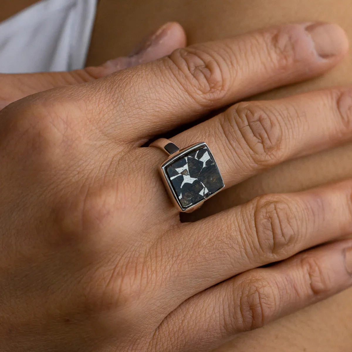 Pallasite Meteorite Ring