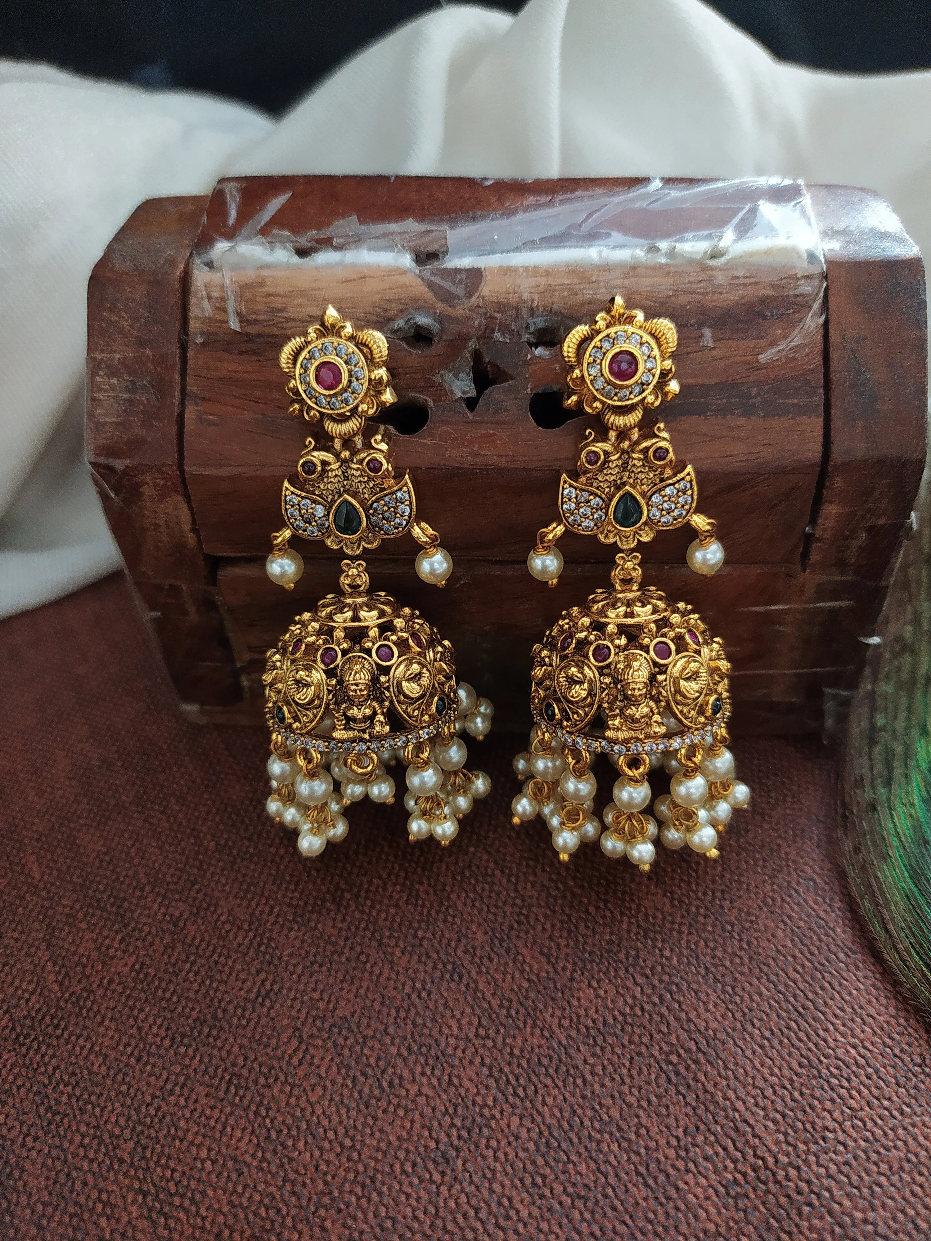 Peacock design kemp stones antique nagas long haram set with pearl drops