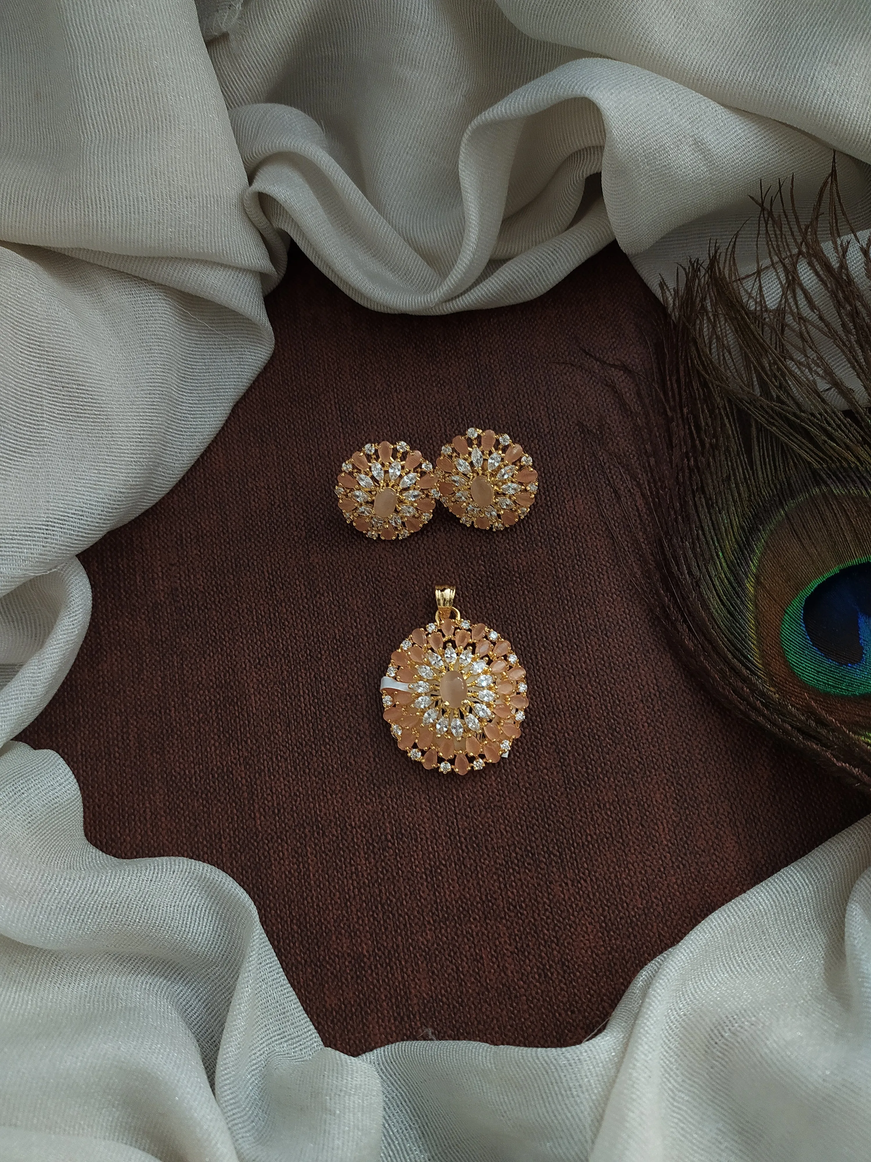 Radiant Gold-Plated Zircon Round Pendant Set