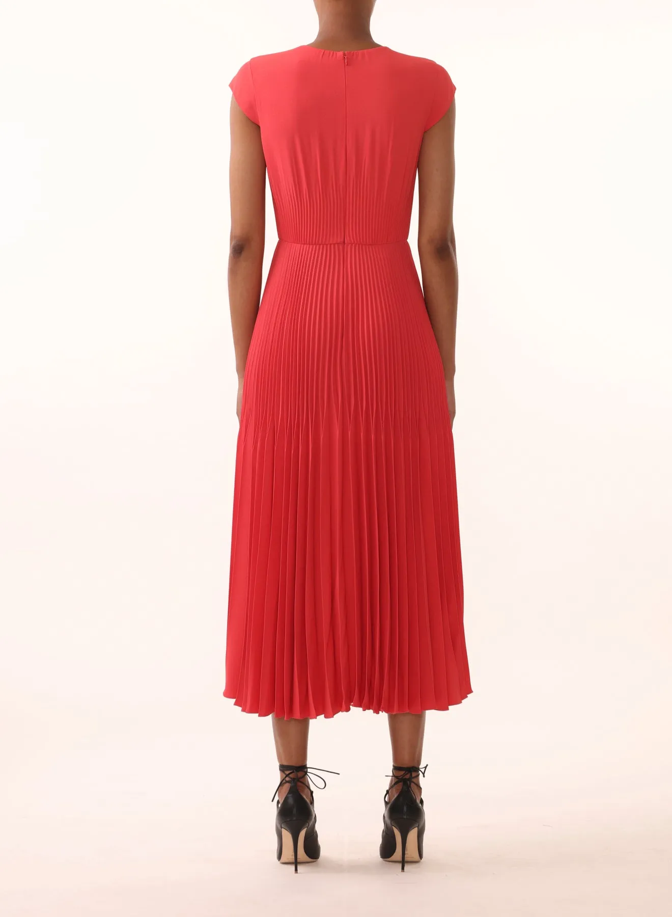 SOFT CREPE CAP SLV MIDI PLEATED DAY DRESS