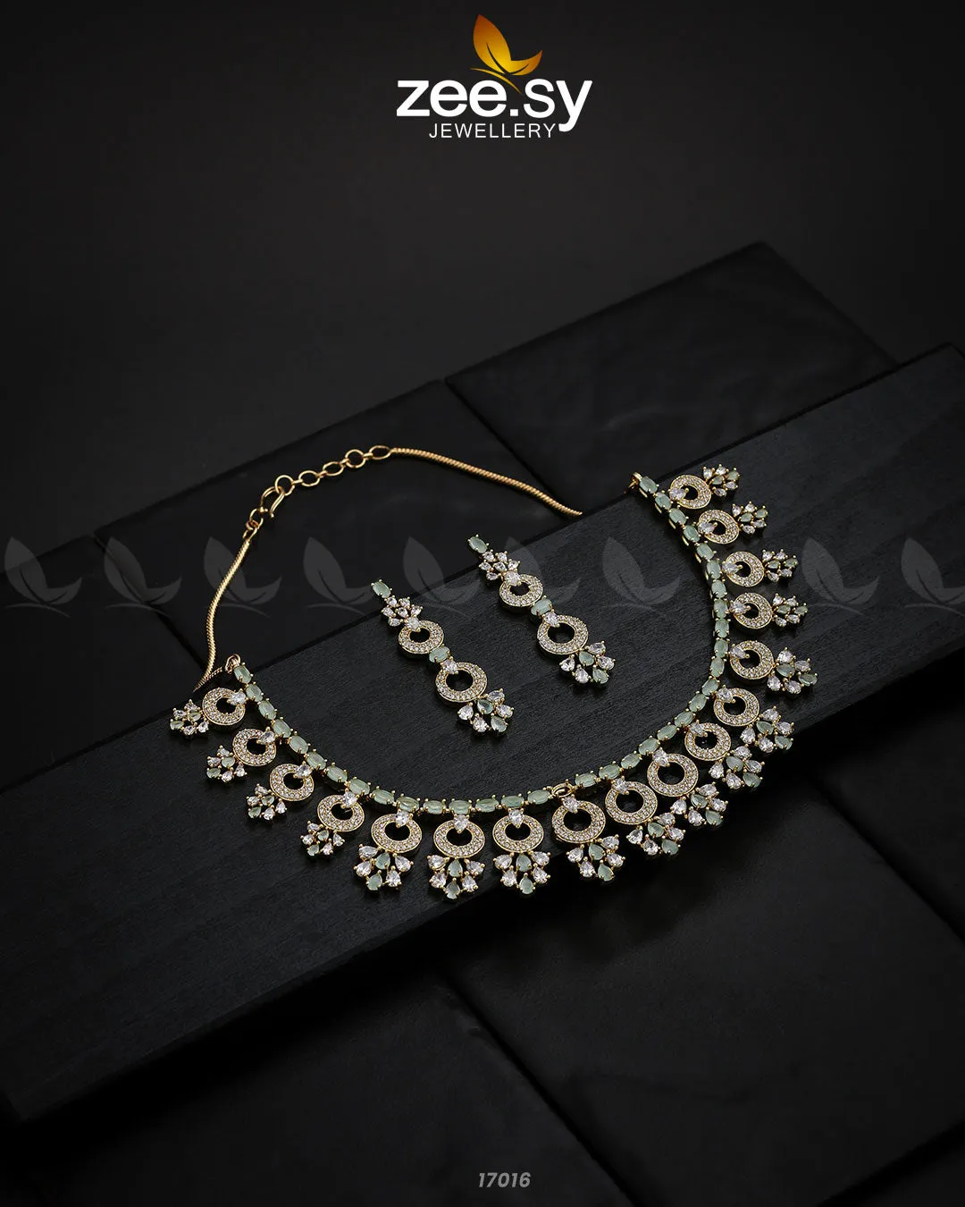 Statement Pieces Necklace