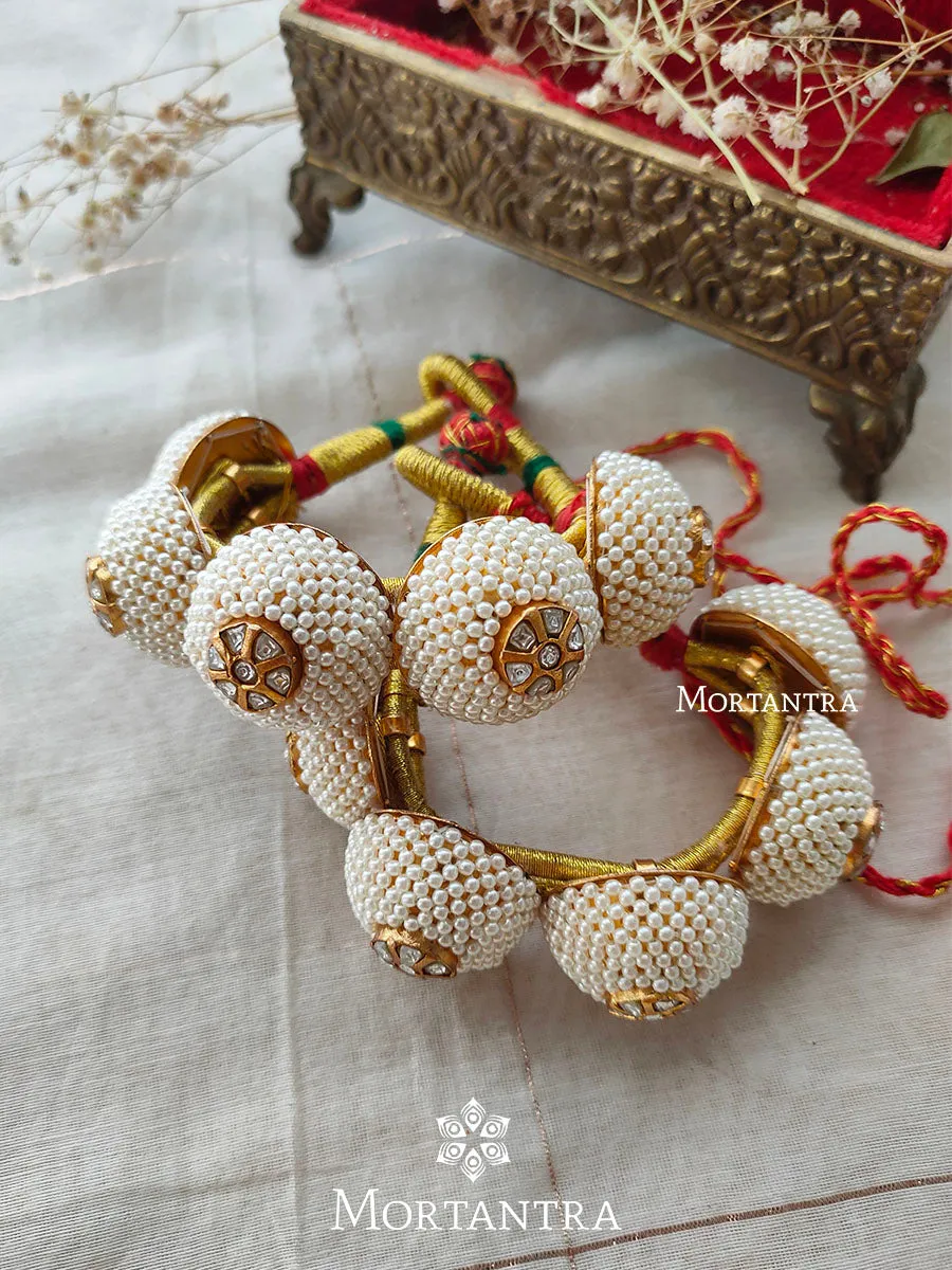 White Color Gold Plated Jadau Kundan Bangles - MB143