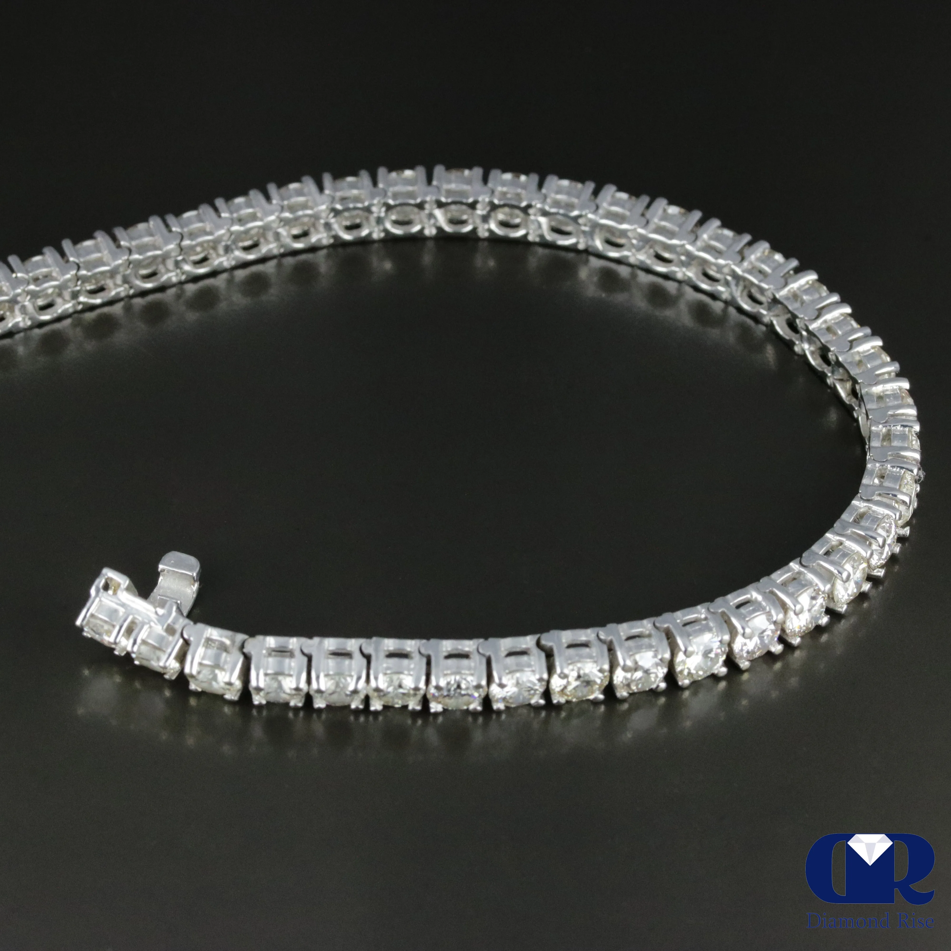 Women's 7.00 Carat Round Cut Diamond Tennis Bracelet In 14K White Gold